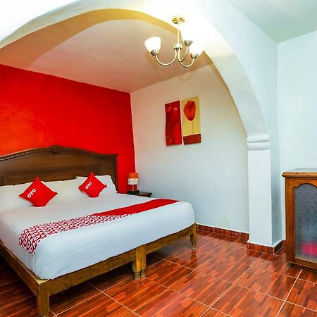 Oyo Posada De Los Angeles, Pátzcuaro Εξωτερικό φωτογραφία